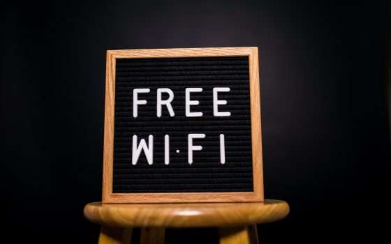 Il Wi-Fi pubblico è sicuro? Basta una VPN per azzerare i rischi, ecco come