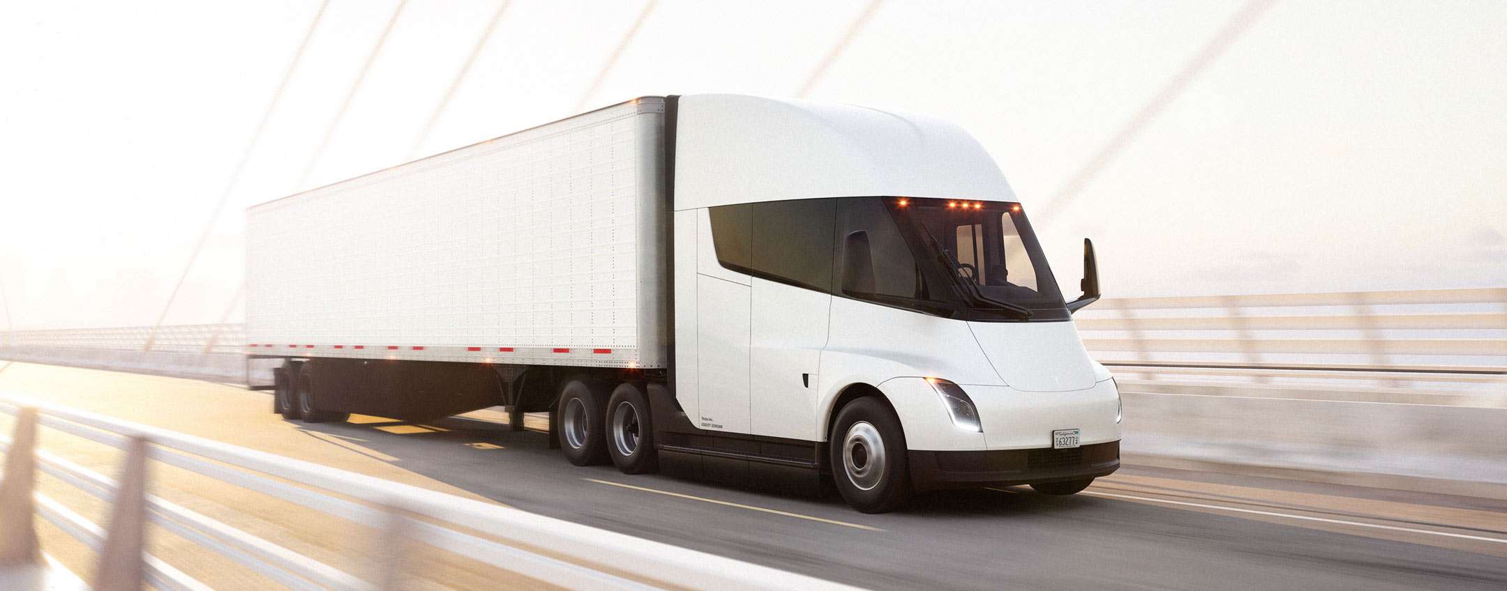 Tesla Semi in consegna: Elon Musk al volante
