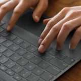 Trasforma un iPad nel laptop perfetto con Logitech Combo Touch