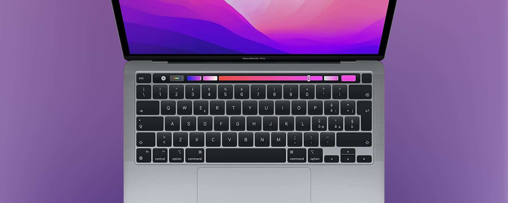 MacBook Pro 2022 con SSD 512GB: subito 150 euro di sconto su Amazon