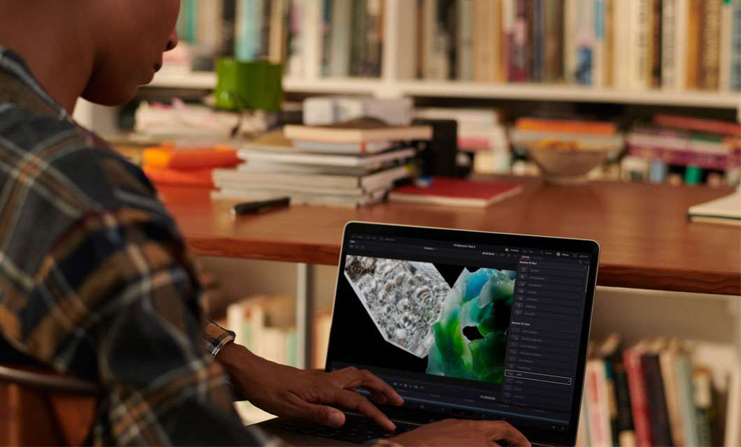 Apple MacBook Pro (M2 Pro, M2 Max)