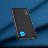 Powerbank 10000mAh super SOTTILE e LEGGERO: solo 10€ su Amazon (-80%)