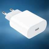 Caricatore USB-C rapido per iPhone in offerta a meno di 5€ su Amazon