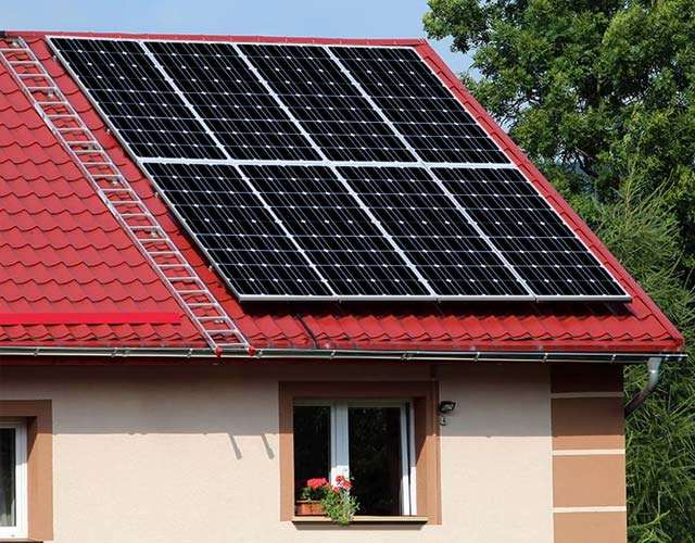 Un pannello solare per produrre energia pulita dal sole, a costo zero
