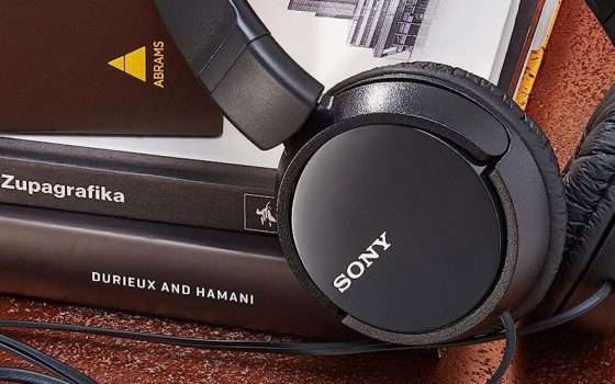 Cuffie Sony On-Ear: qualità a soli 9 euro su Amazon