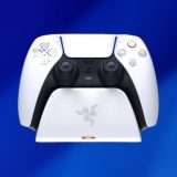 Stand di ricarica Razer per PS5: il prezzo CROLLA su Amazon