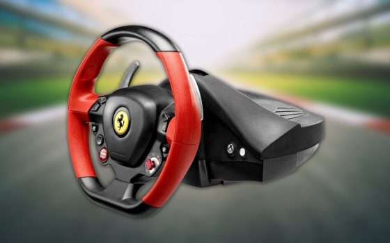 Thrustmaster Ferrari 458 Spider: fantastico volante per Xbox in offerta