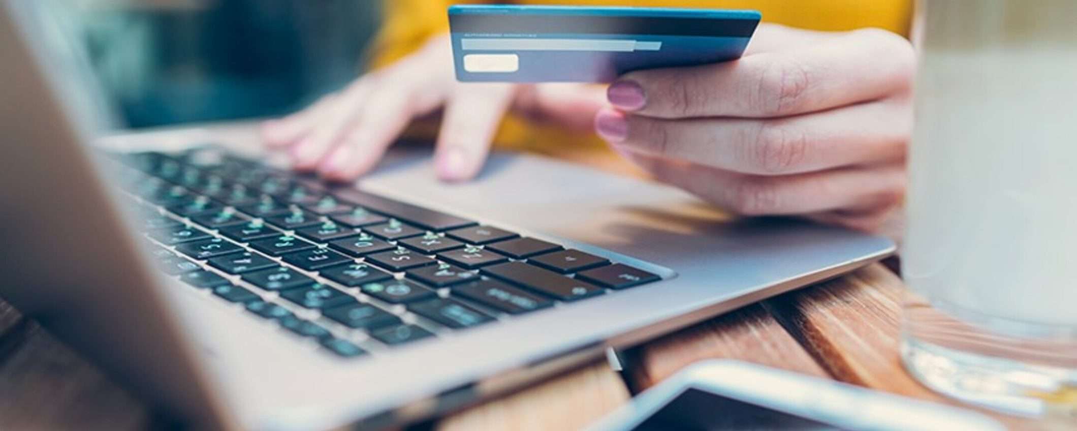 HYPE Premium ti offre una carta gratuita e 25 euro di bonus, ecco come