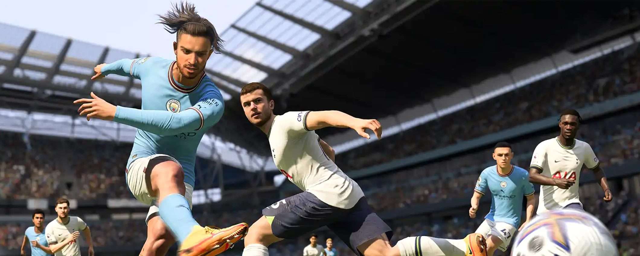 FIFA 23 per PS5 a metà prezzo: un assist a porta vuota