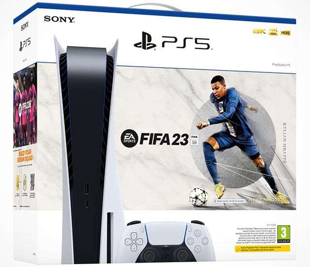 Il bundle con PS5 Standard Edition e la copia fisica di FIFA 23