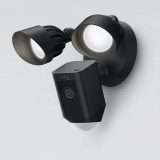 Floodlight Cam Wired Plus: la perfetta sorveglianza esterna a soli 159€