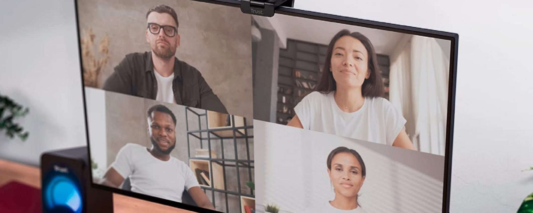 Trust Taxon: webcam 2K in forte sconto su Amazon