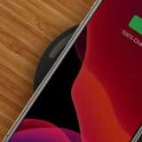 Ricarica il tuo smartphone con questo tappetino wireless in offerta