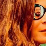 Come guardare Tutti Amano Jeanne in streaming