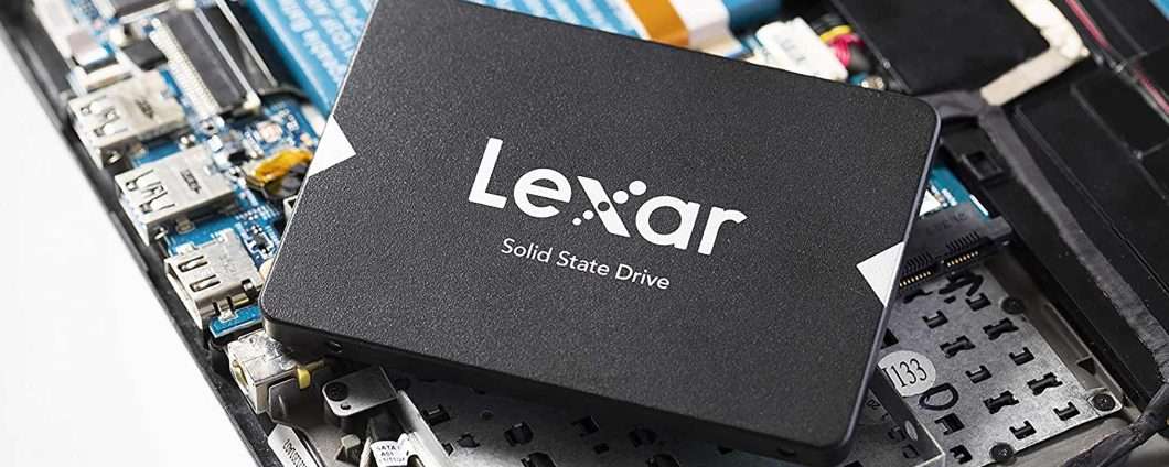 SSD Lexar: questa da 240 GB è in super sconto