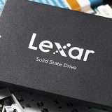 SSD Lexar: questa da 240 GB è in super sconto