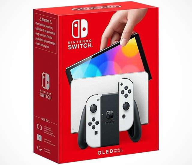 La versione OLED della console Nintendo Switch