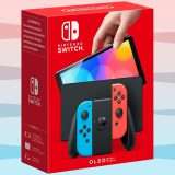 Nintendo Switch OLED Blu e Rosso: impossibile non acquistarla a 287€ su eBay