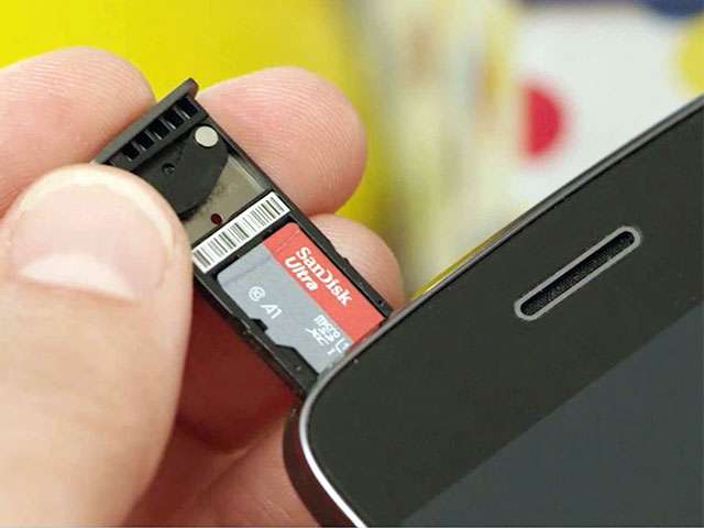 La microSD da 256 GB della linea SanDisk Ultra