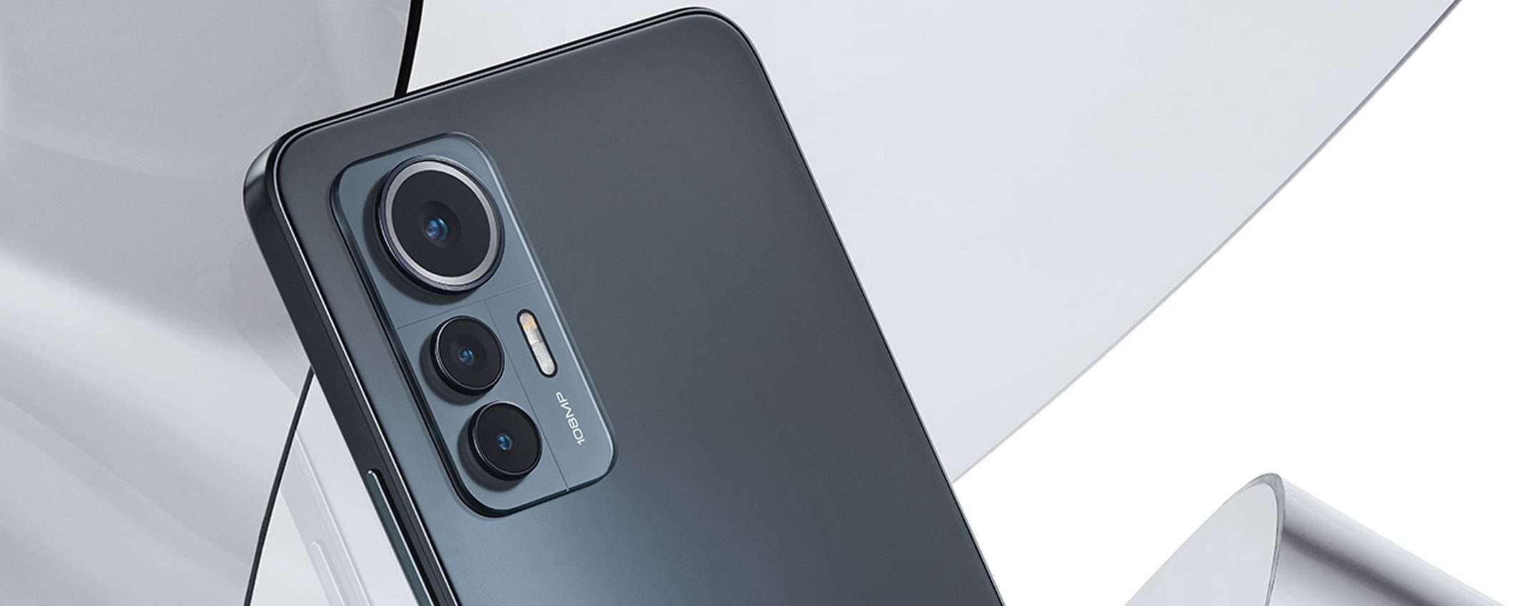 Xiaomi Mi 12 Lite 5G oggi è in sconto su Amazon