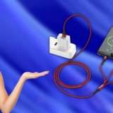 Con un solo cavo ricarichi tre dispositivi: il prezzo? Bastano 6€