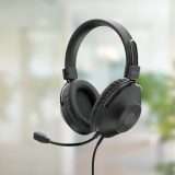 Cuffie professionali USB con microfono a meno di 20 euro su Amazon