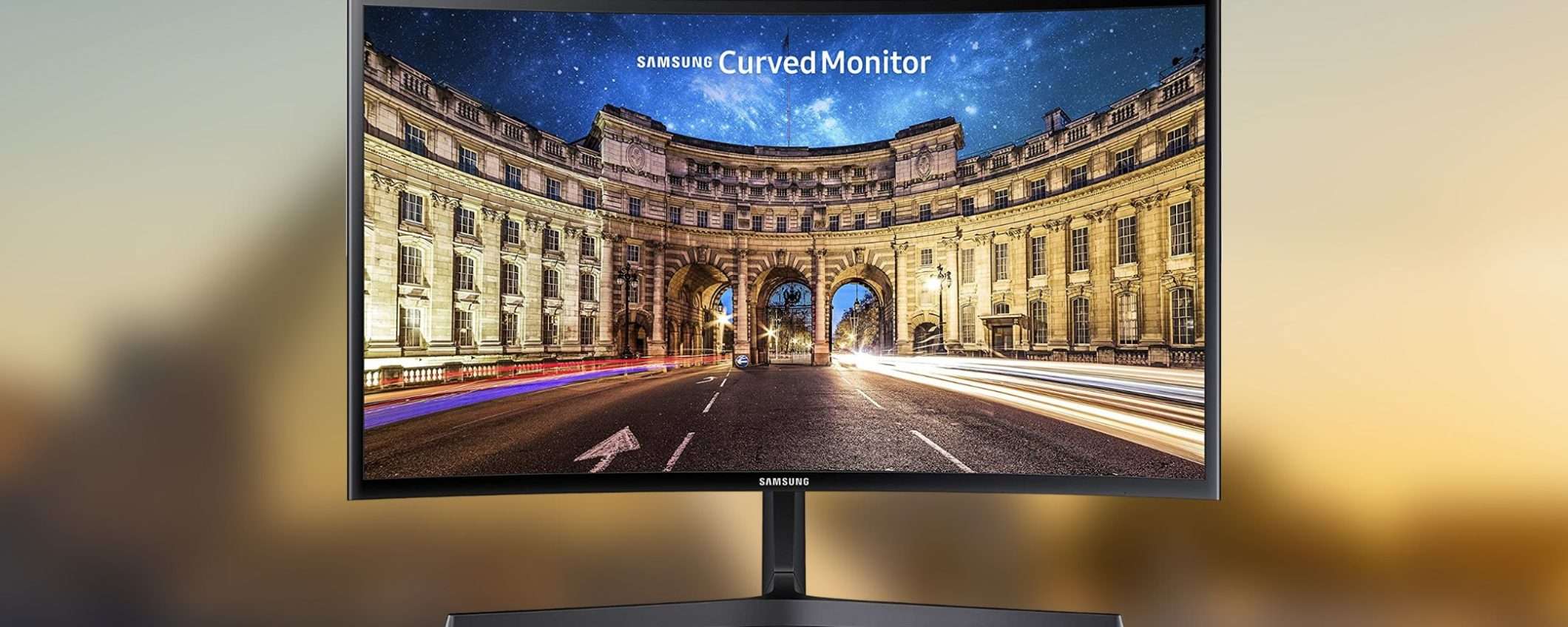 Amazon, che bomba: Monitor curvo Samsung a soli 109 euro (-47%)
