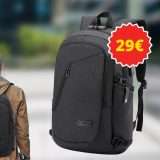 Zaino per PC con antifurto e ricarica USB: solo 29€ in offerta Amazon