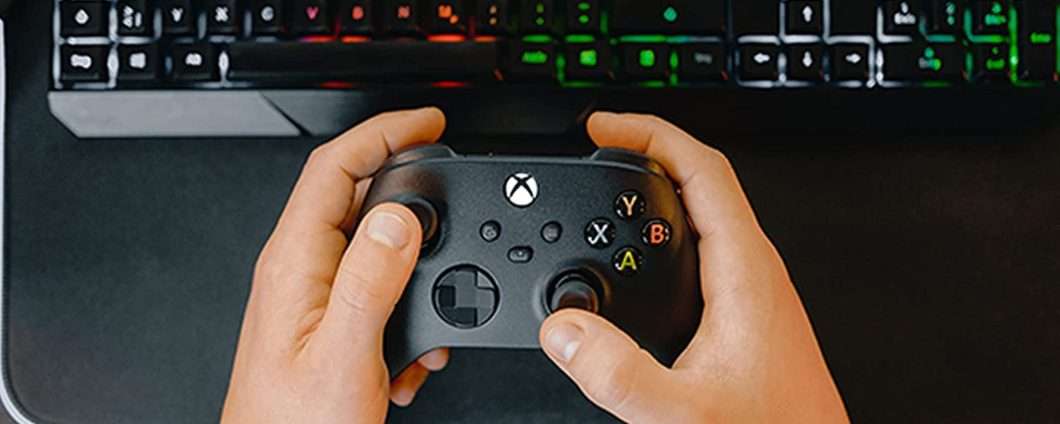 Il controller ufficiale Xbox torna in offerta Amazon: funziona anche su PC