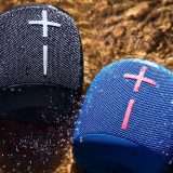 Altoparlante portatile: suono a 360 gradi con il 18% di sconto su Amazon