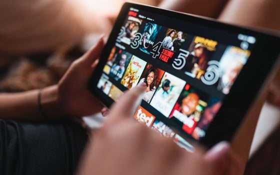 Netflix blocca la condivisione dell'account: ecco l'alternativa conveniente