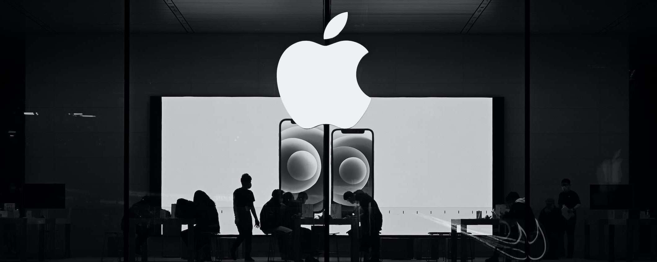 Apple: circuiti stampanti più sottili su iPhone