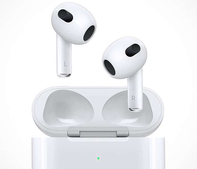 Gli auricolari Apple AirPods terza generazione