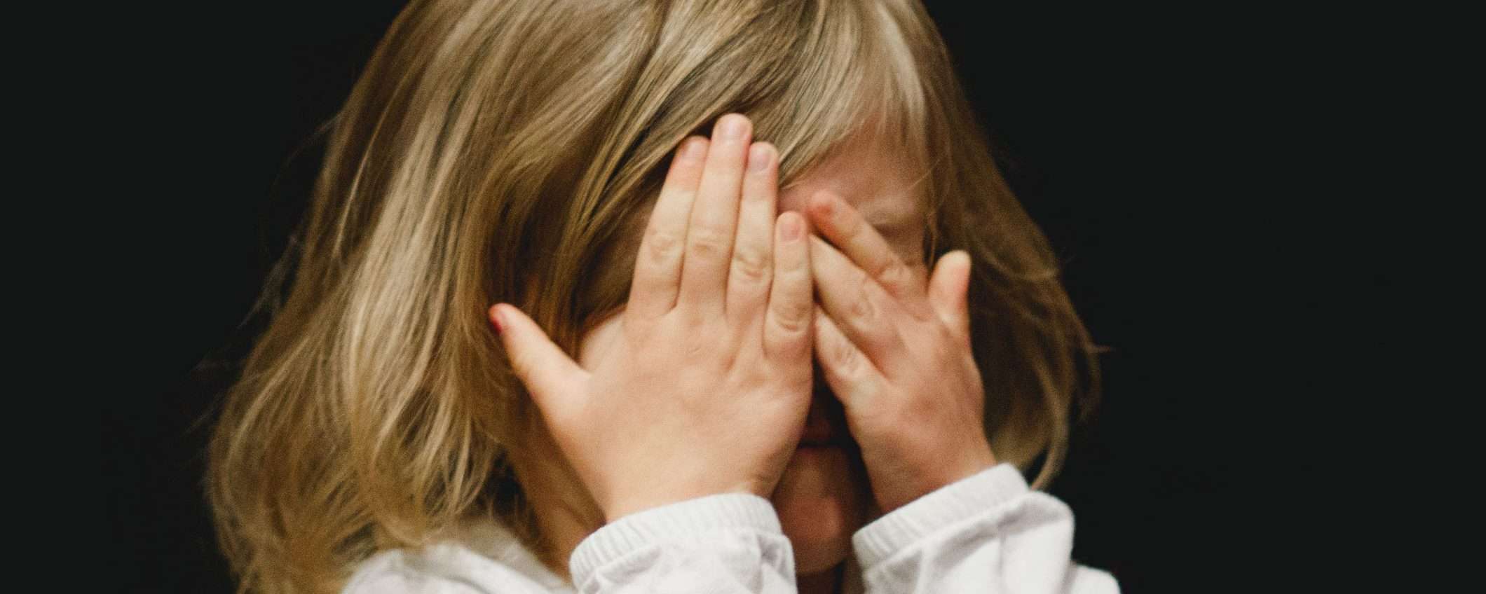 Videocamere bucate e pedopornografia: l'orrore su Telegram