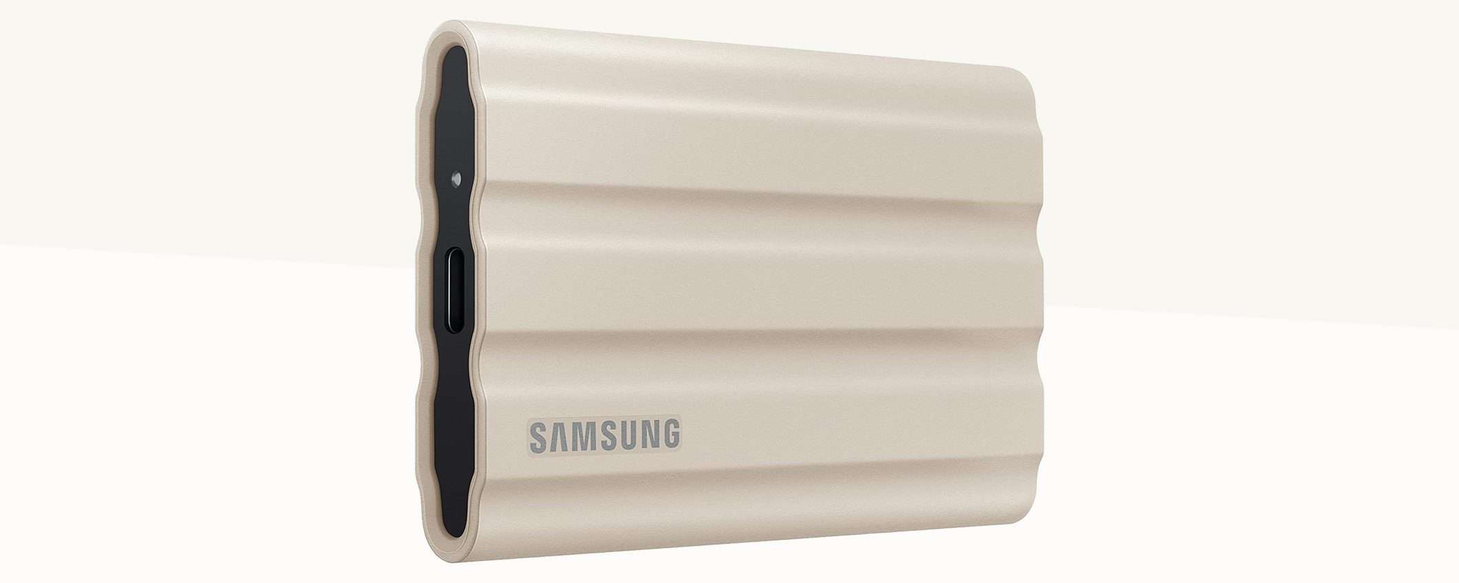 SSD 'militare' Samsung da 1 TB in sconto di 30 euro