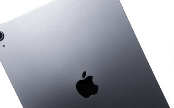 Apple: iPad Air da 12,9 pollici con display mini-LED