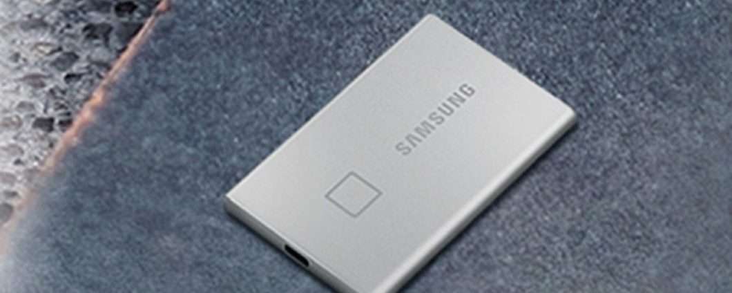 SSD esterno Samsung T7 Touch da 2TB: altissime prestazioni a un prezzo WOW (-41%)