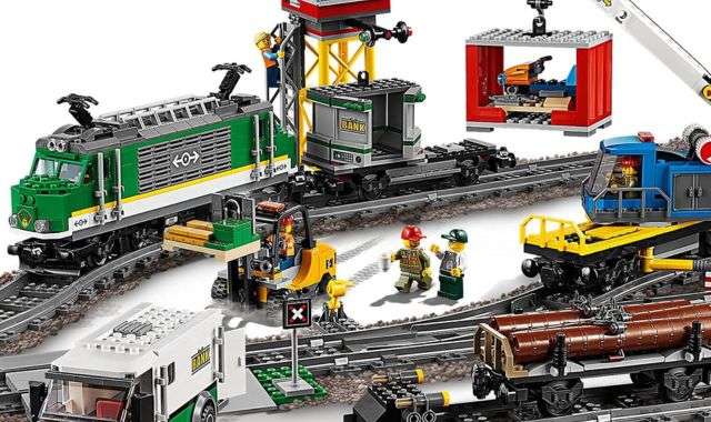 LEGO City treno merci