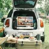 LG ha creato un TV installato in una valigia: non è uno scherzo!