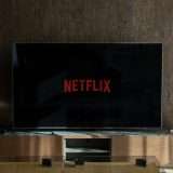 Sky TV e Netflix: serie TV, film, show, documentari a meno di 20 €/mese