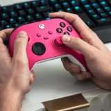Controller Wireless Xbox: la colorazione Deep Pink al suo MINIMO STORICO