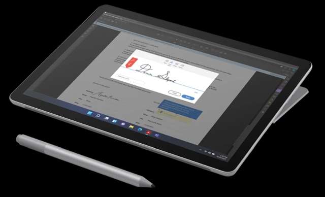Acquista Surface Go 4 per le aziende