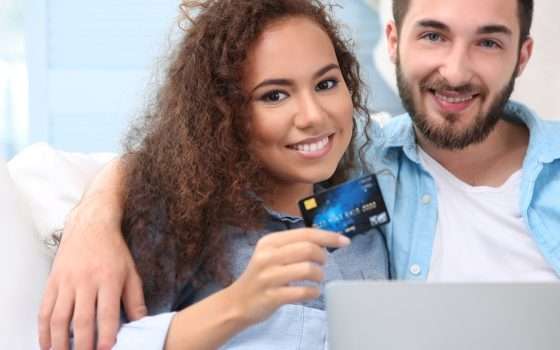 Come proteggere la tua carta di credito online