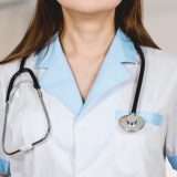 Med42: l'LLM open-source per l’assistenza sanitaria basato sull’AI