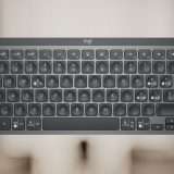 Mini tastiera Logitech retroilluminata in SCONTO su Amazon (-36%)