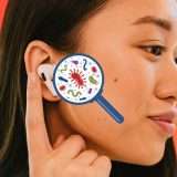 Le Apple AirPods sono piene di batteri: puliscile a fondo con questo kit