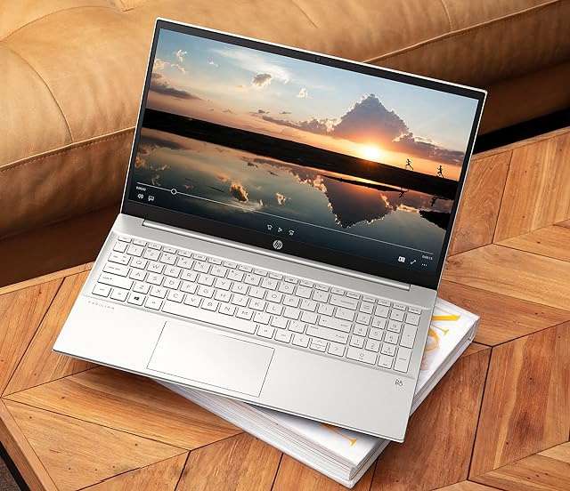 Il design del notebook HP Pavilion Plus 14