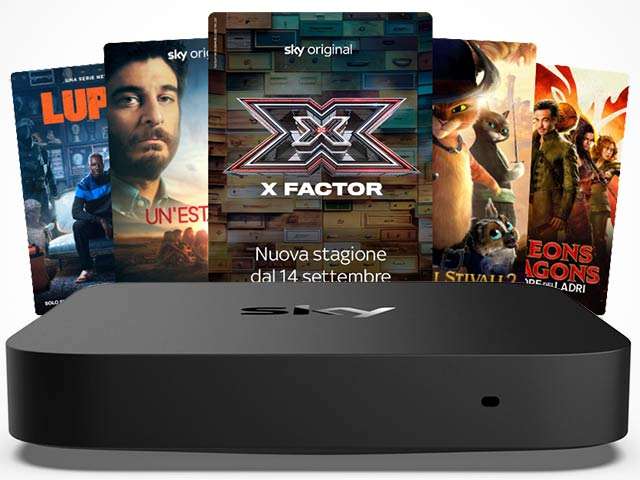 Il dispositivo Sky box con i contenuti di Sky TV e Netflix