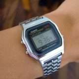 Orologio Casio Vintage con cinturino in acciaio a soli 19€ su eBay (-59%)