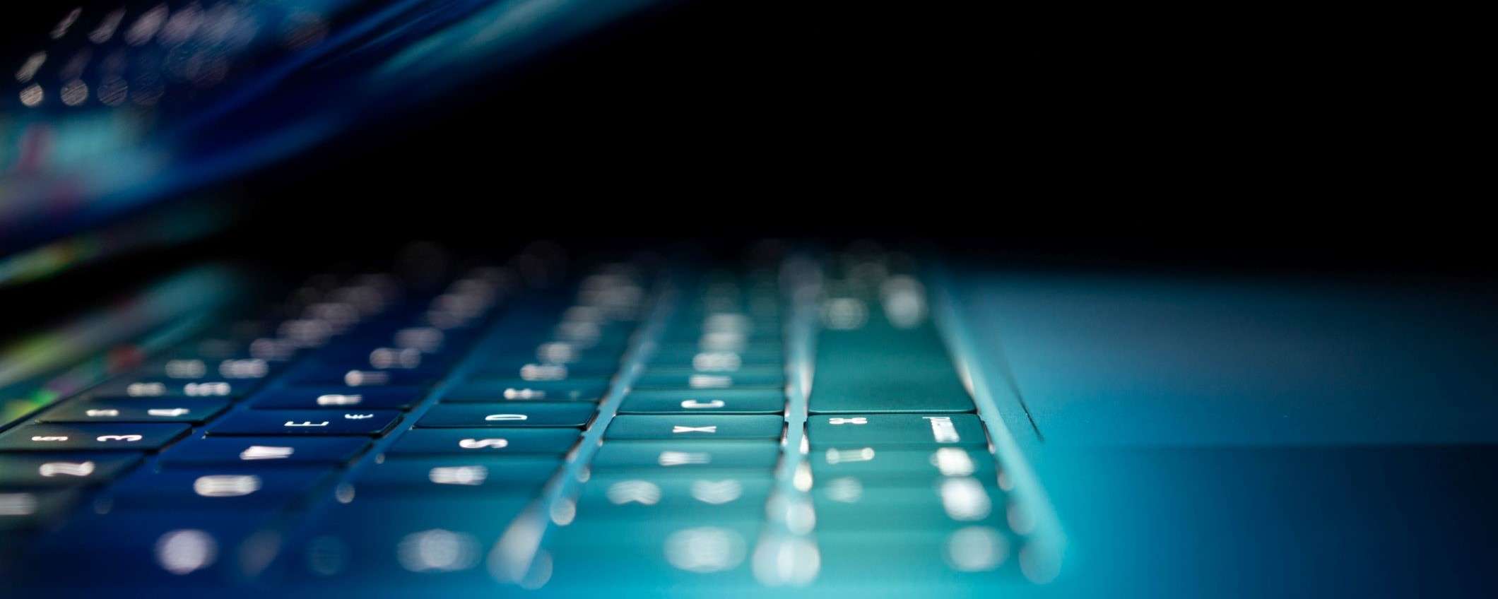 Proteggi i tuoi device e risparmia fino al 66% Norton 360